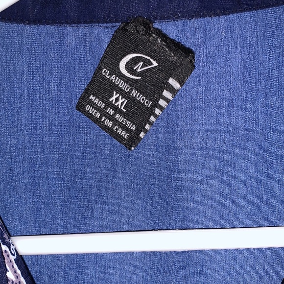 Claudio Nucci Men’s dress shirt. Size XXL. Rich dark blue/pattern on front/back - Picture 2 of 3